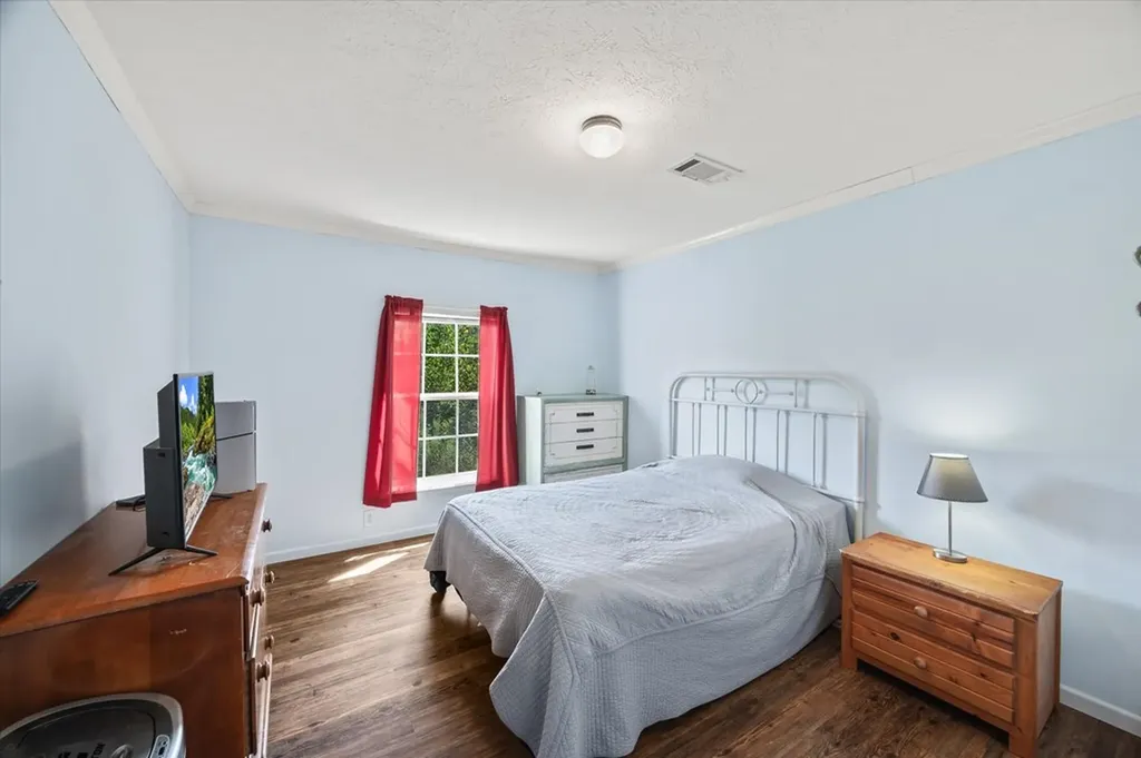 142 Tobe Lane Celina TN 38551