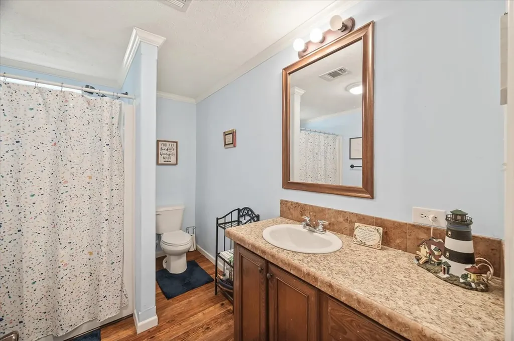 142 Tobe Lane Celina TN 38551