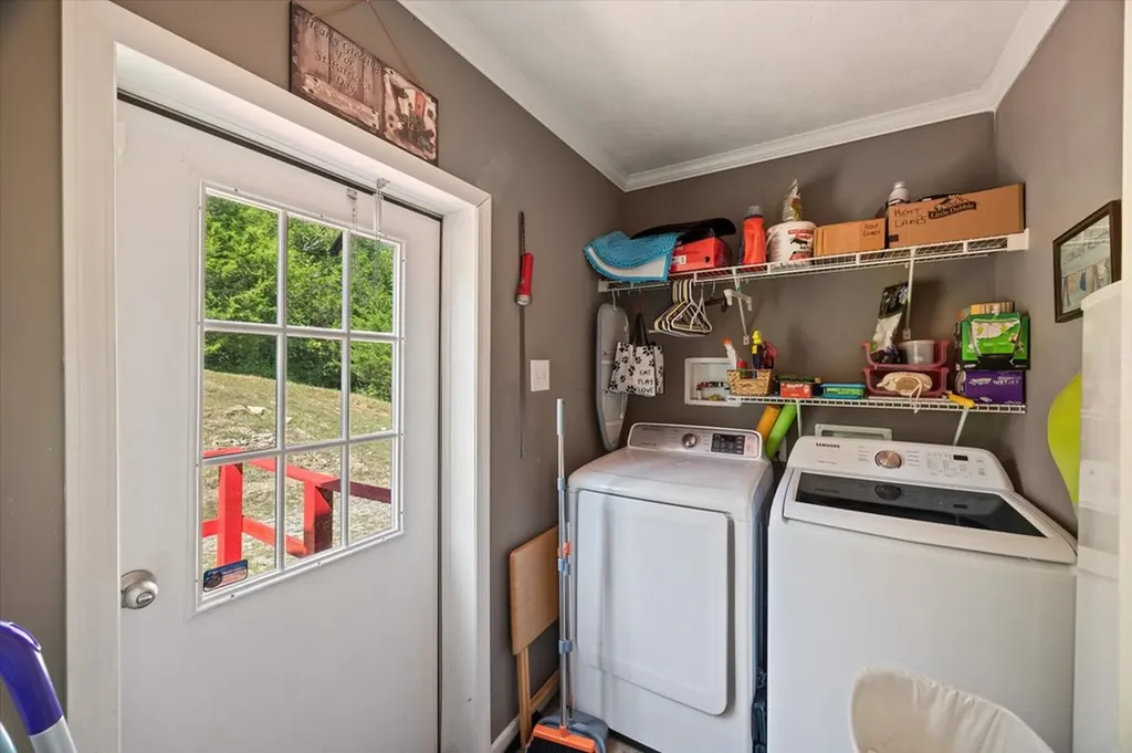 142 Tobe Lane Celina TN 38551