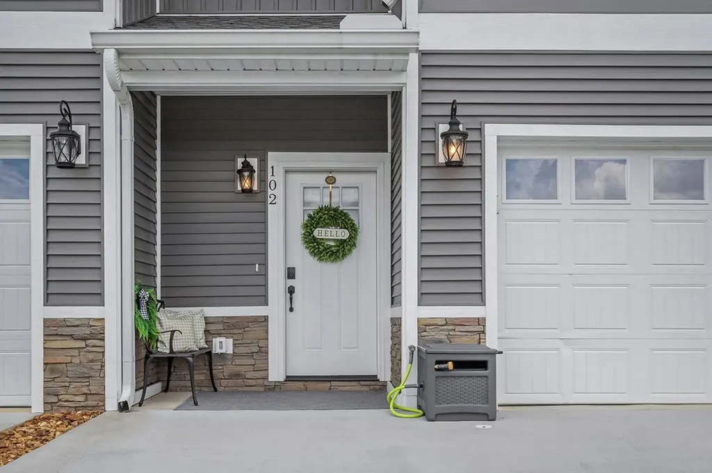 1038 E Main Street Unit 102 Livingston TN 38570