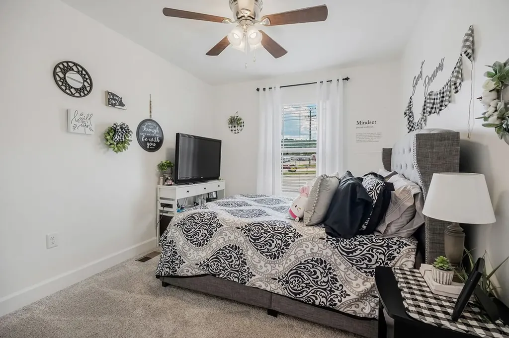 1038 E Main Street Unit 102 Livingston TN 38570