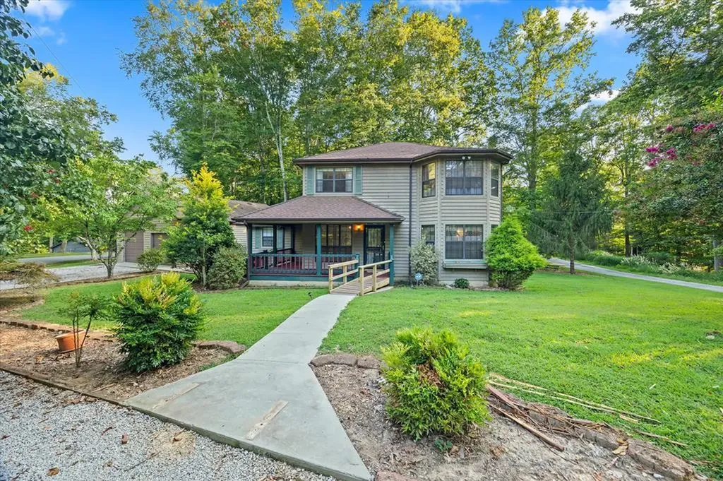 1111 Cherokee Road Byrdstown TN 38549