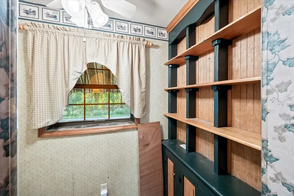 1111 Cherokee Road Byrdstown TN 38549