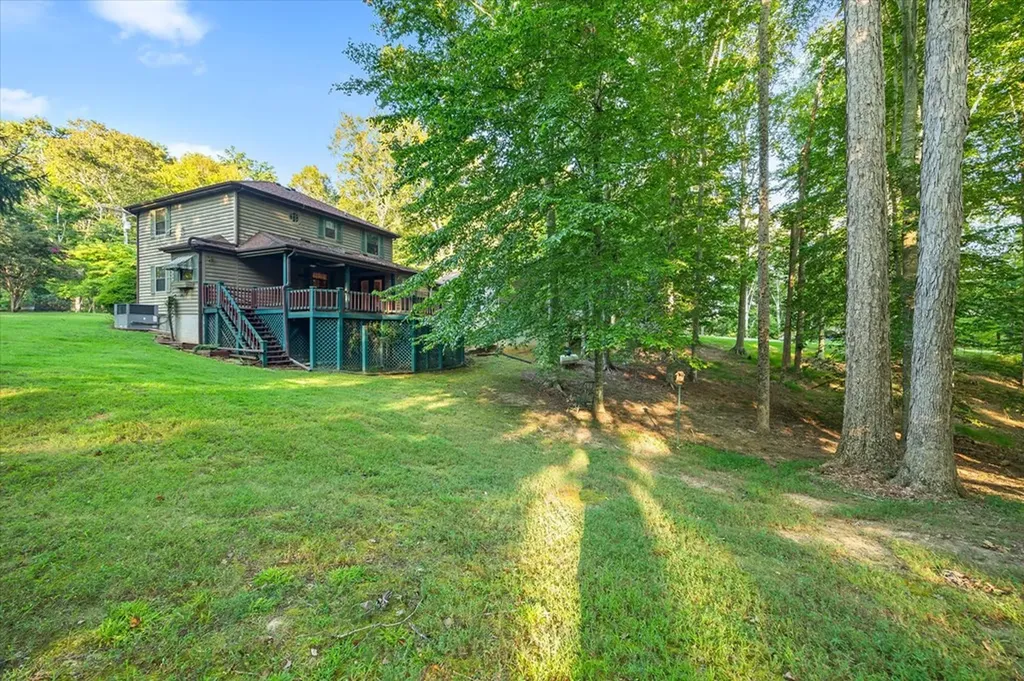 1111 Cherokee Road Byrdstown TN 38549