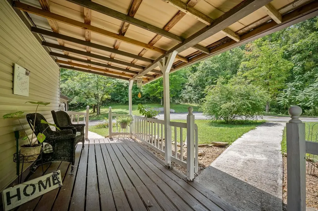 690 Ironwood Avenue Livingston TN 38570