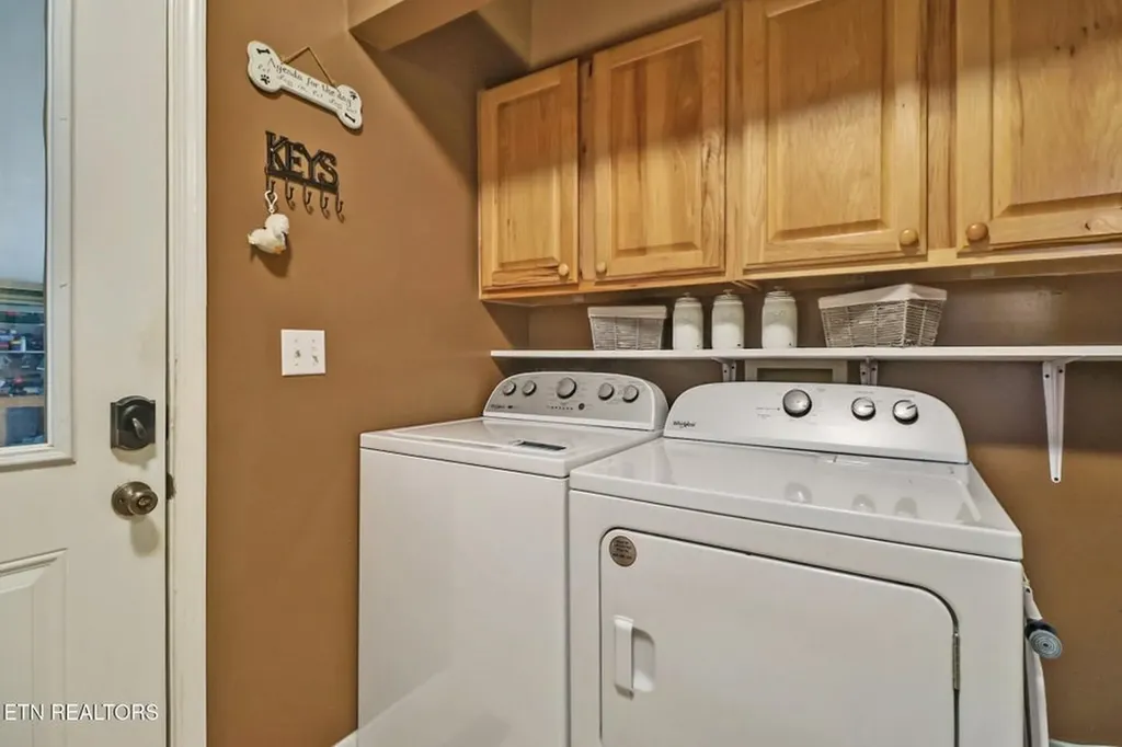 632 Peabody Trail Grimsley TN 38565-5096