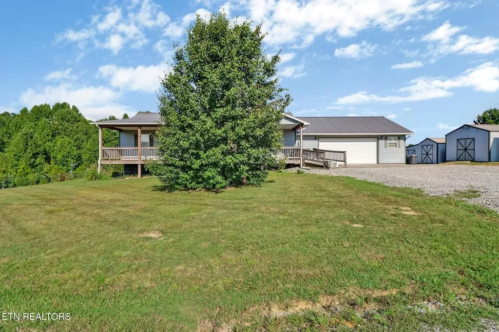 632 Peabody Trail Grimsley TN 38565-5096