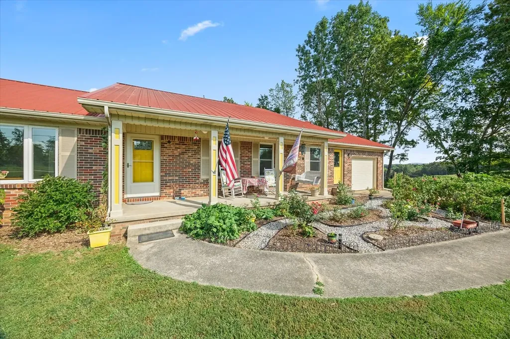 9466 Barnes Ridge Road Monroe TN 38573