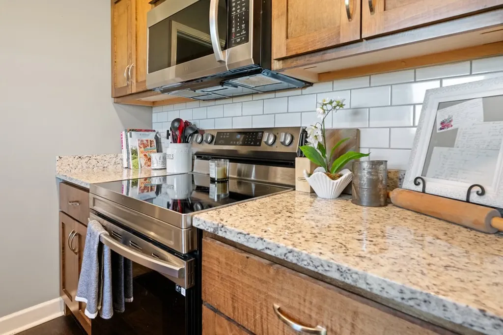 2268 Old Highway 52 Lafayette TN 37083