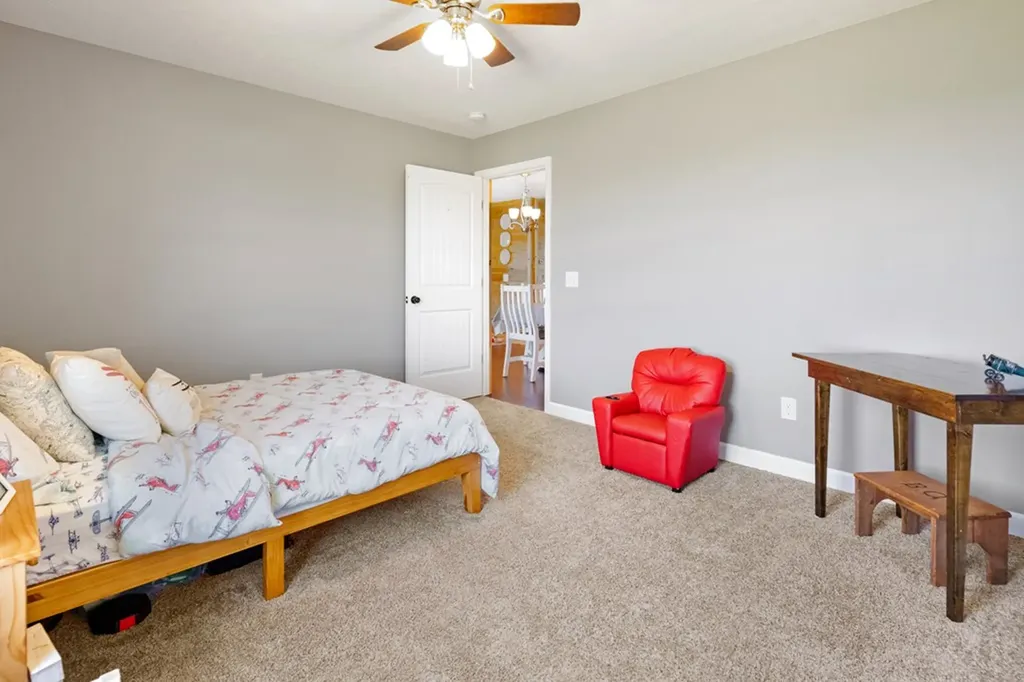 2268 Old Highway 52 Lafayette TN 37083