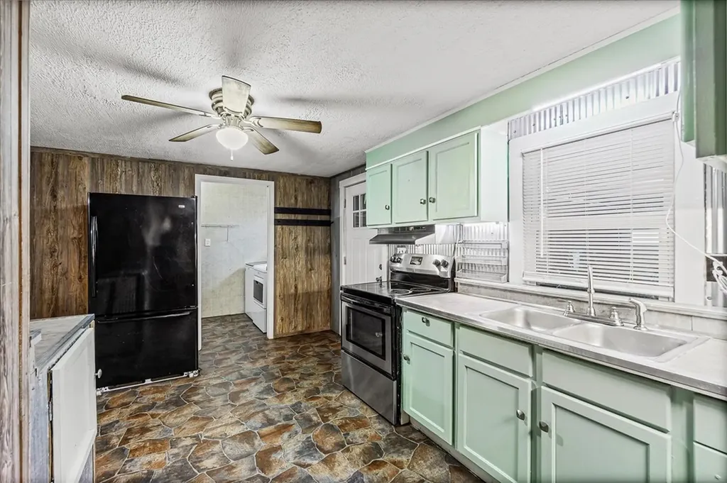 111 Guffey Lane Jamestown TN 38556