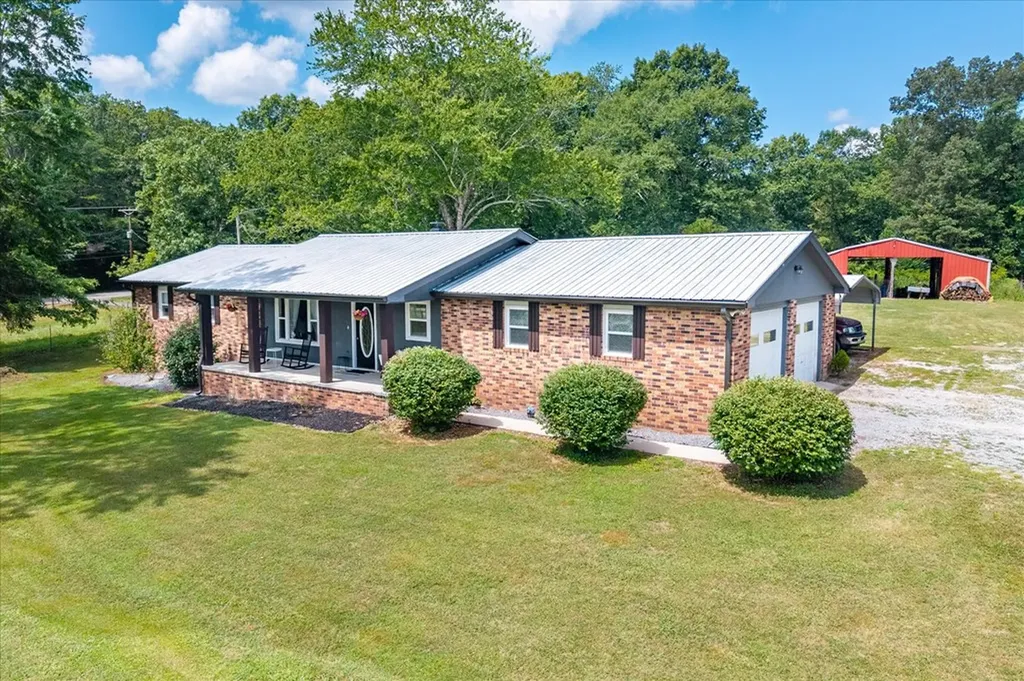 111 Guffey Lane Jamestown TN 38556