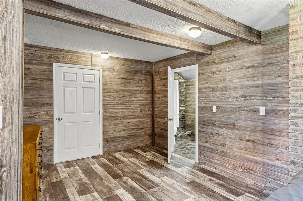 111 Guffey Lane Jamestown TN 38556