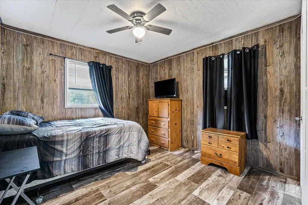 111 Guffey Lane Jamestown TN 38556