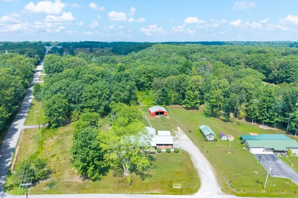 111 Guffey Lane Jamestown TN 38556