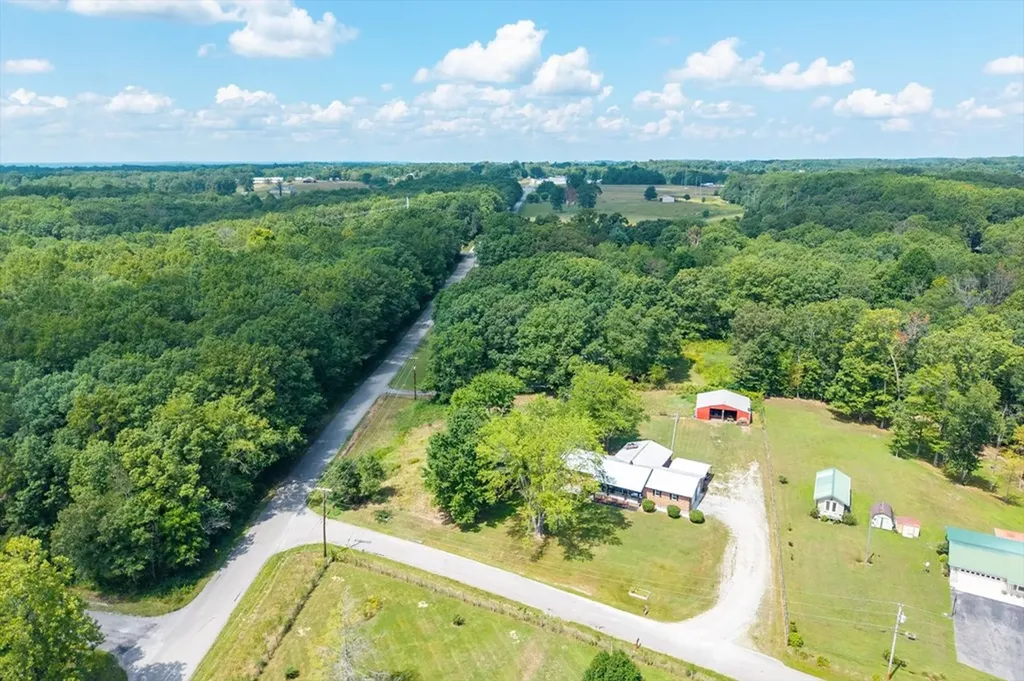 111 Guffey Lane Jamestown TN 38556