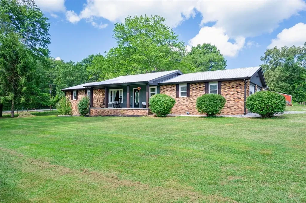 111 Guffey Lane Jamestown TN 38556