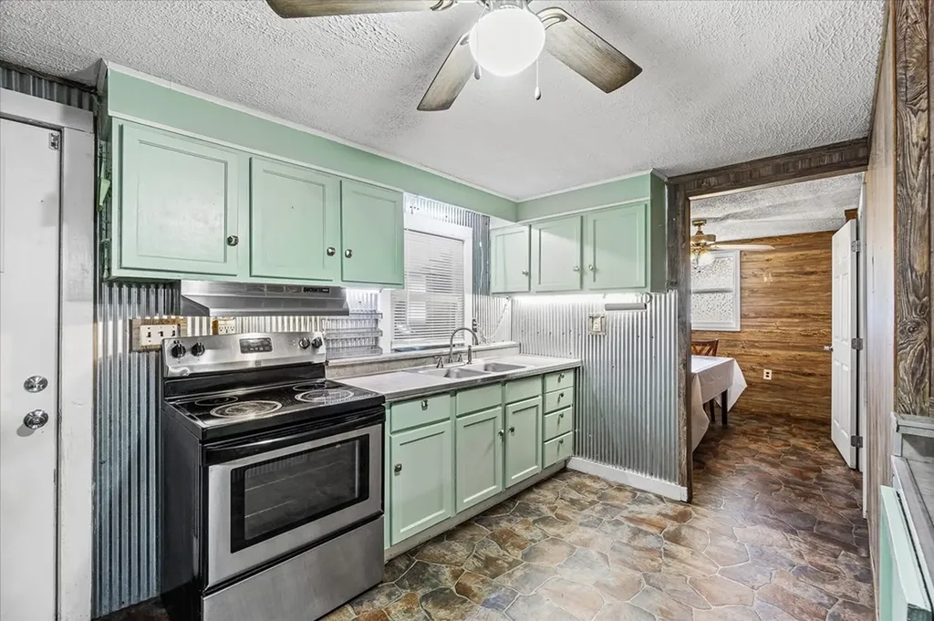 111 Guffey Lane Jamestown TN 38556