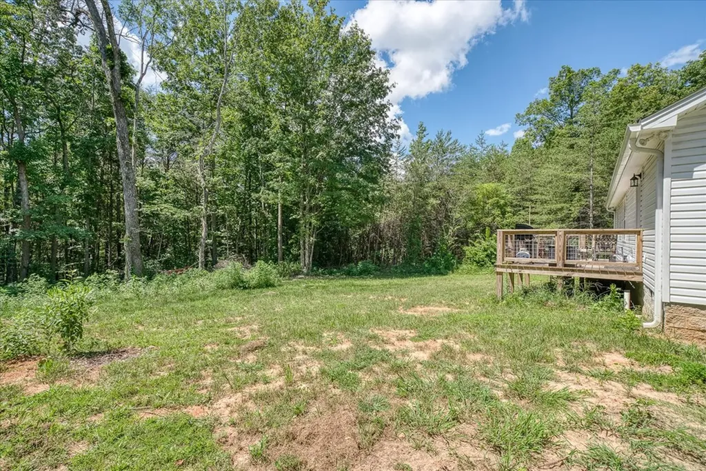 360 Hickory Lane Sparta TN 38583