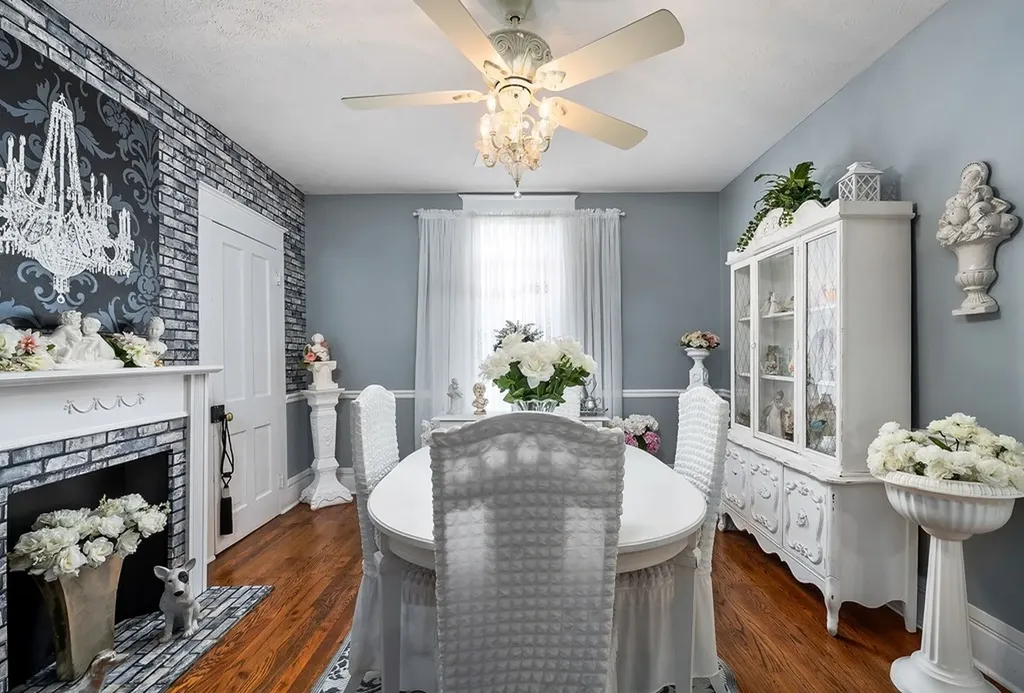 107 N Main Street Sparta TN 38583