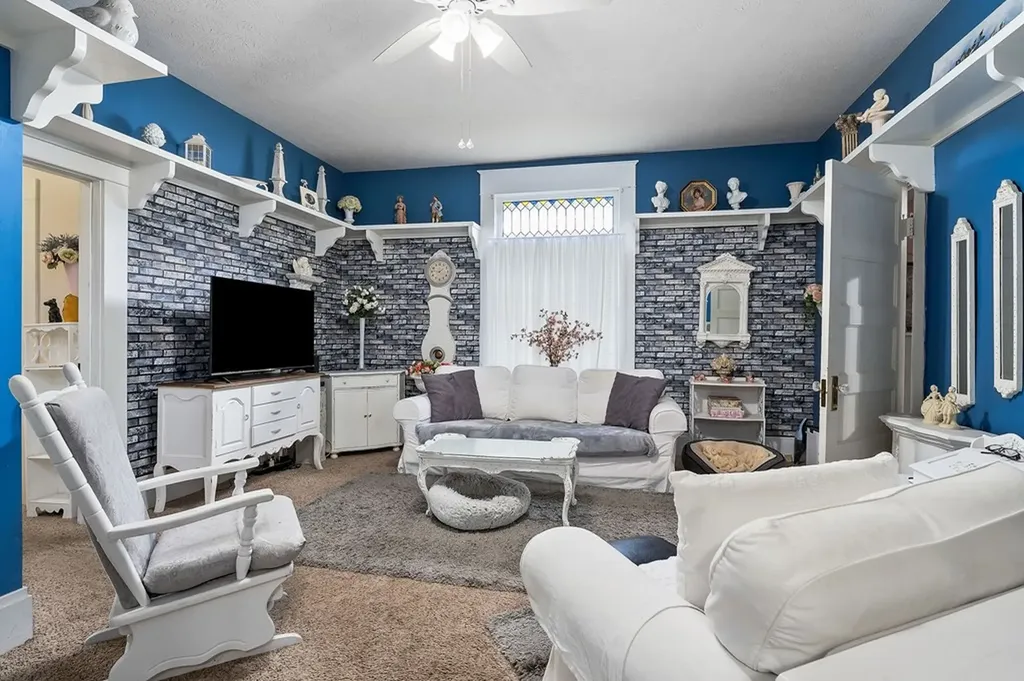 107 N Main Street Sparta TN 38583