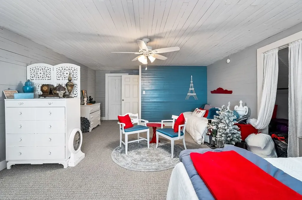 107 N Main Street Sparta TN 38583