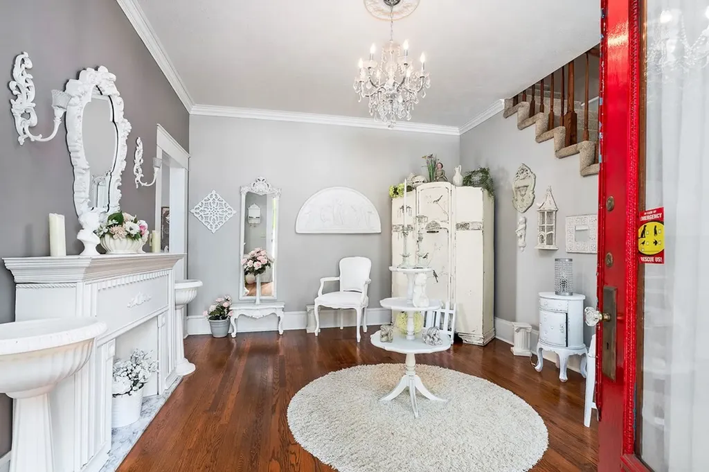 107 N Main Street Sparta TN 38583