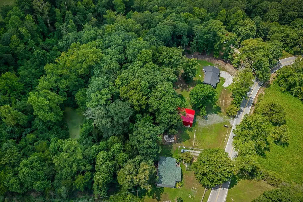 15112 Dodson Branch Highway Cookeville TN 38501