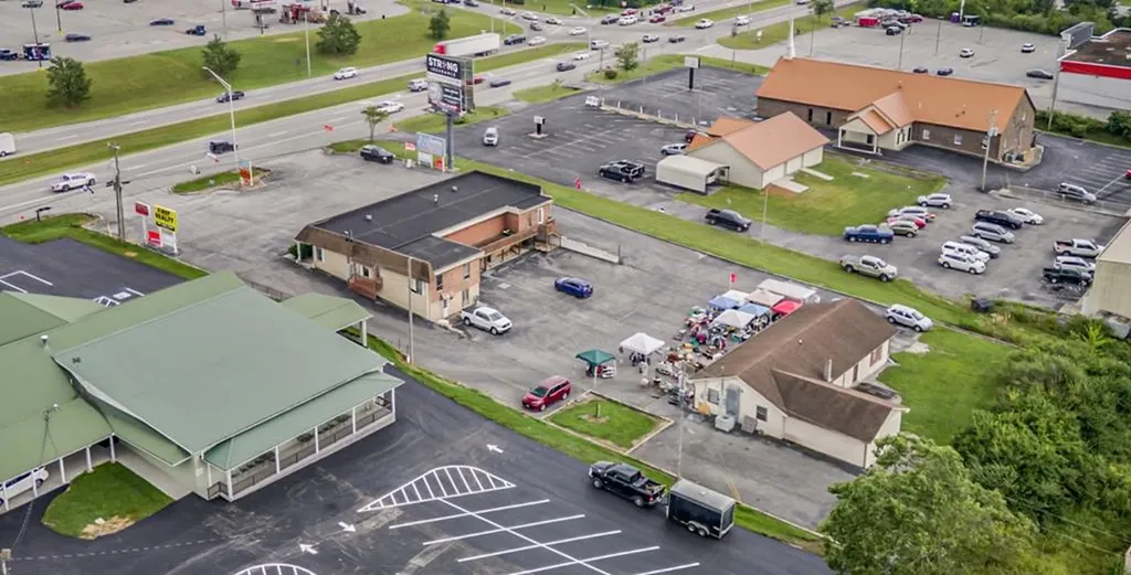 2627 N Main Street Crossville TN 38555