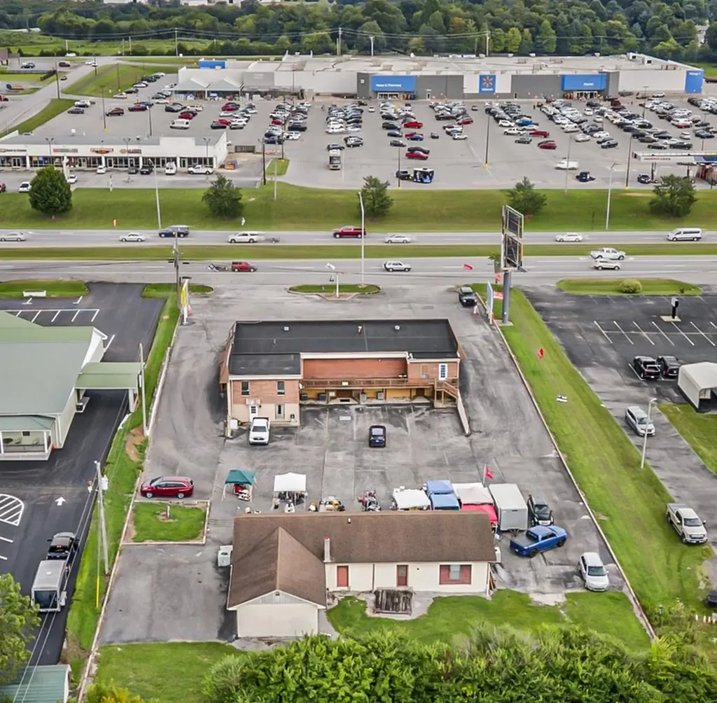 2627 N Main Street Crossville TN 38555