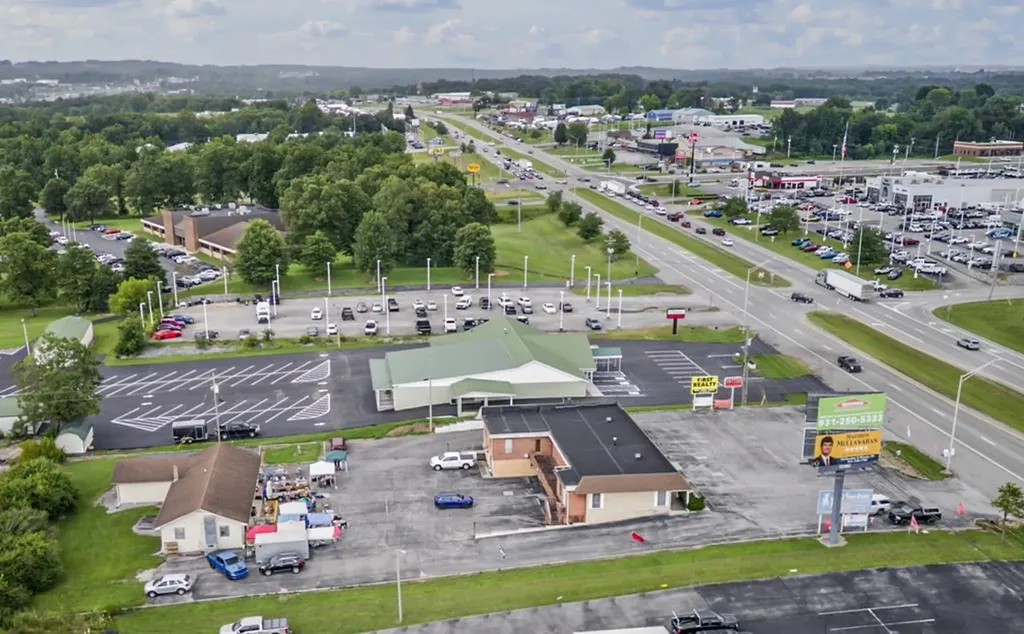 2627 N Main Street Crossville TN 38555