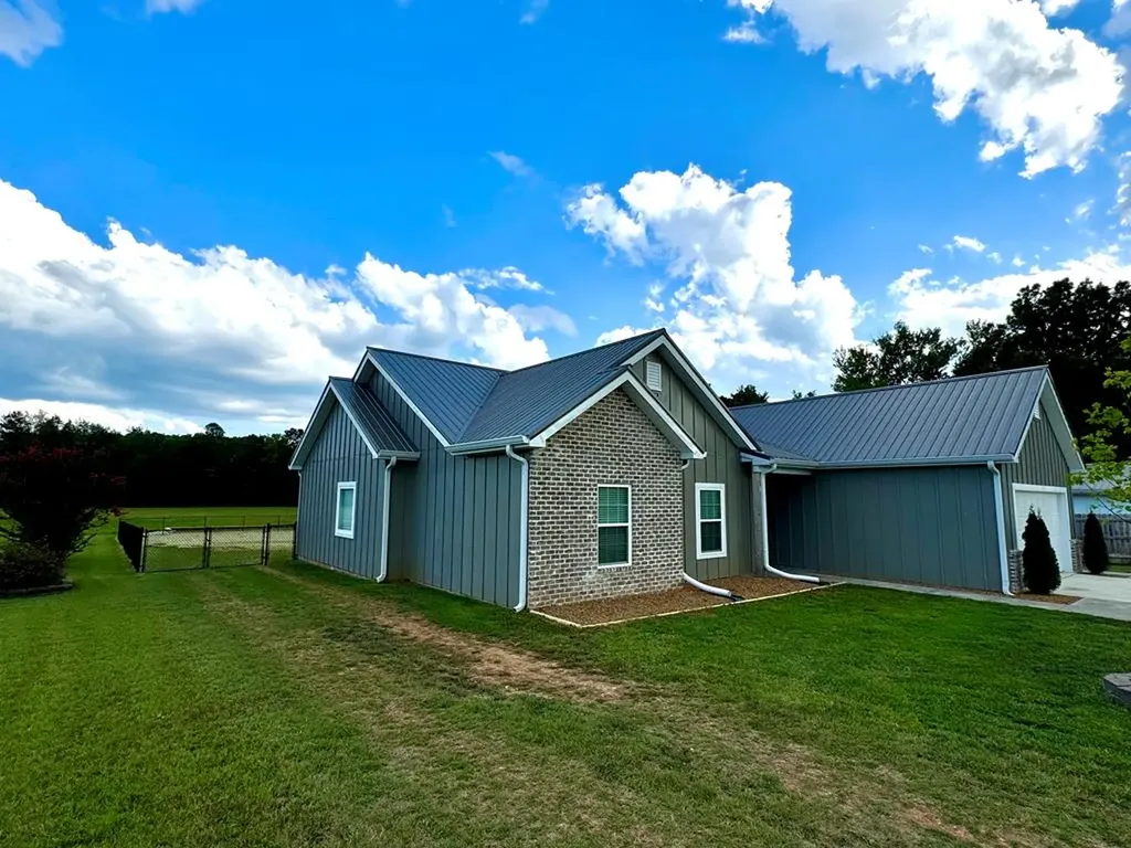 2955 Rickman Road Rickman TN 38580