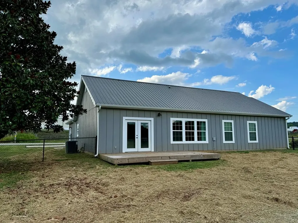 2955 Rickman Road Rickman TN 38580