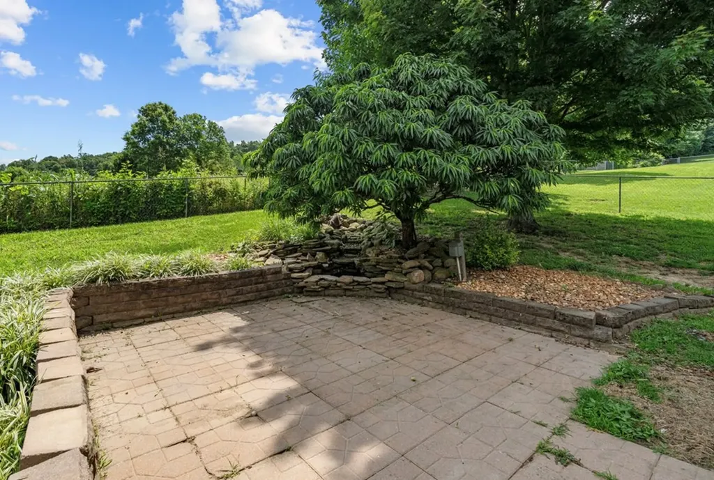 3930 Olyvia Court Cookeville TN 38506