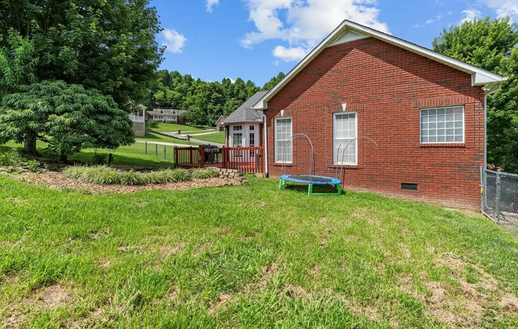 3930 Olyvia Court Cookeville TN 38506