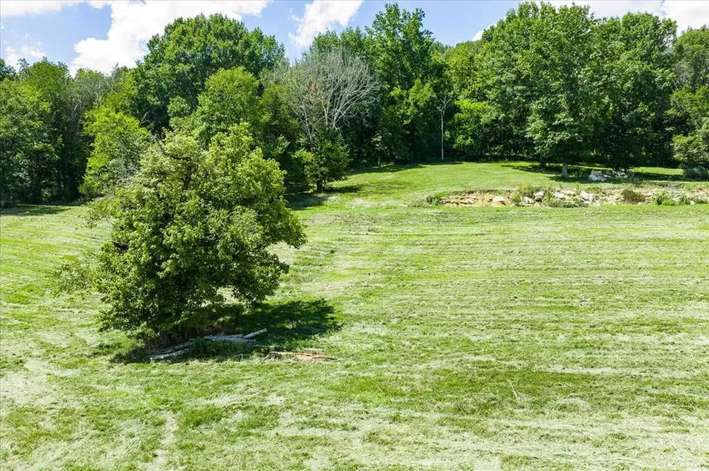 1585 Rock Springs Buffalo Valley TN 38548