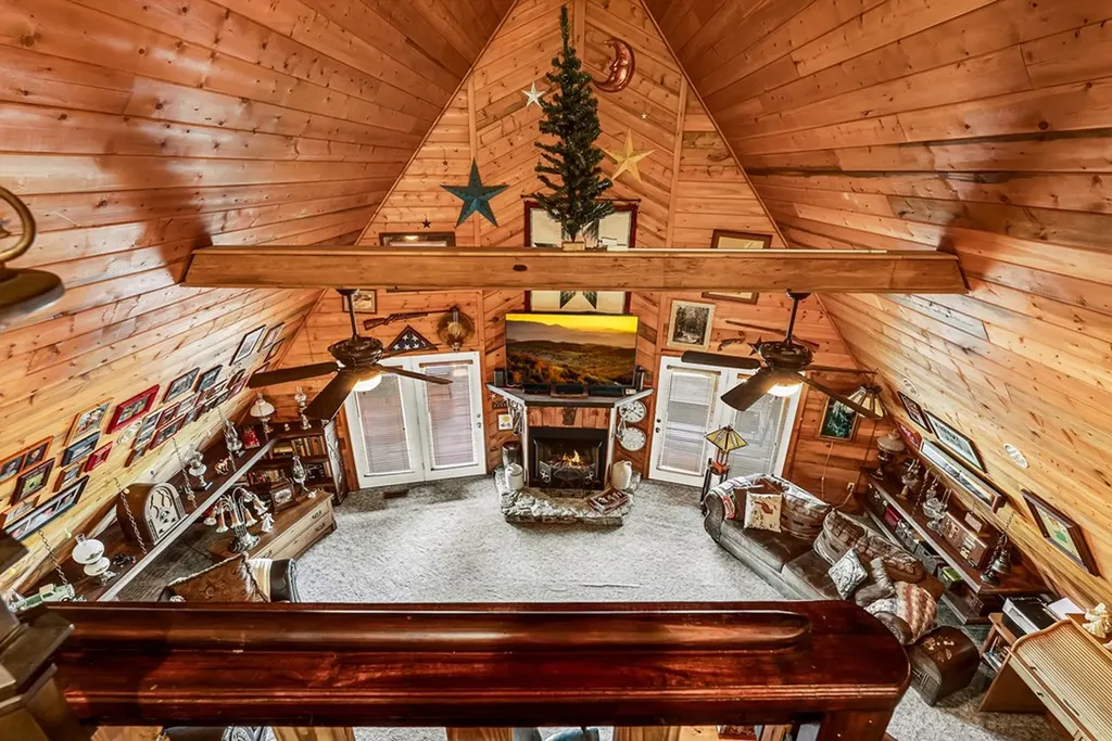 355 Dillon Gribble Road Sparta TN 38583