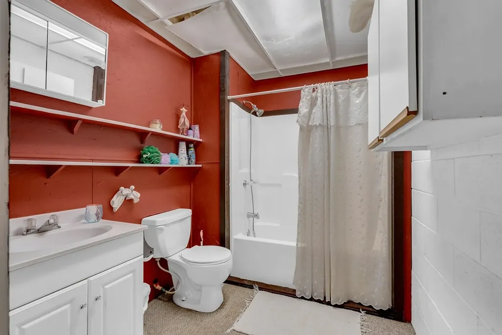 355 Dillon Gribble Road Sparta TN 38583