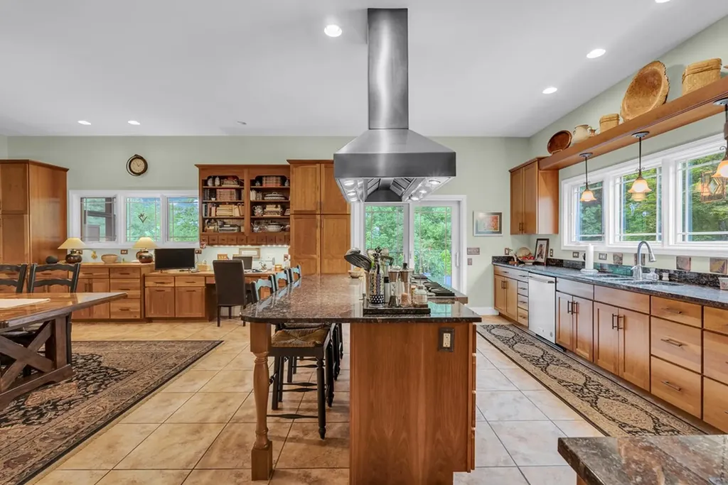 1005 Riverwatch Trace Sparta TN 38583