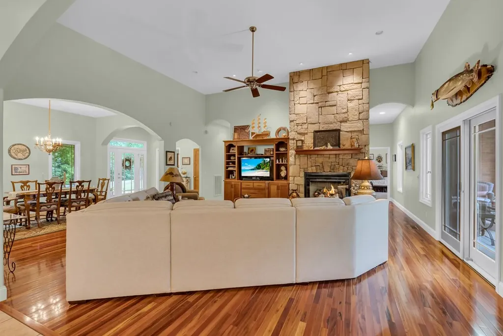 1005 Riverwatch Trace Sparta TN 38583