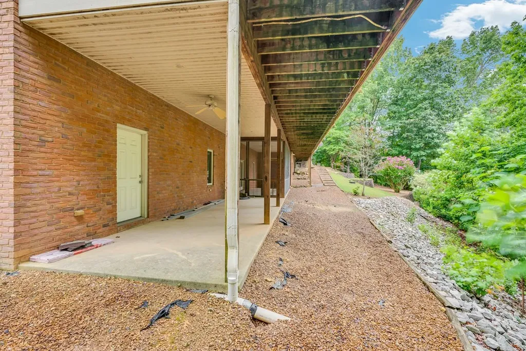 1005 Riverwatch Trace Sparta TN 38583