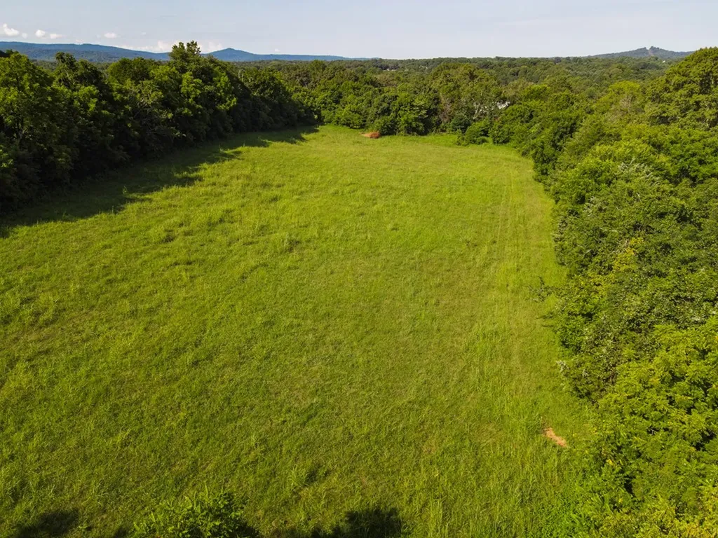 2359 E Gooseneck Road Sparta TN 38583