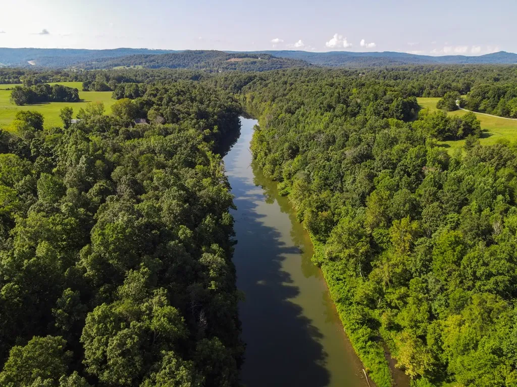 2359 E Gooseneck Road Sparta TN 38583