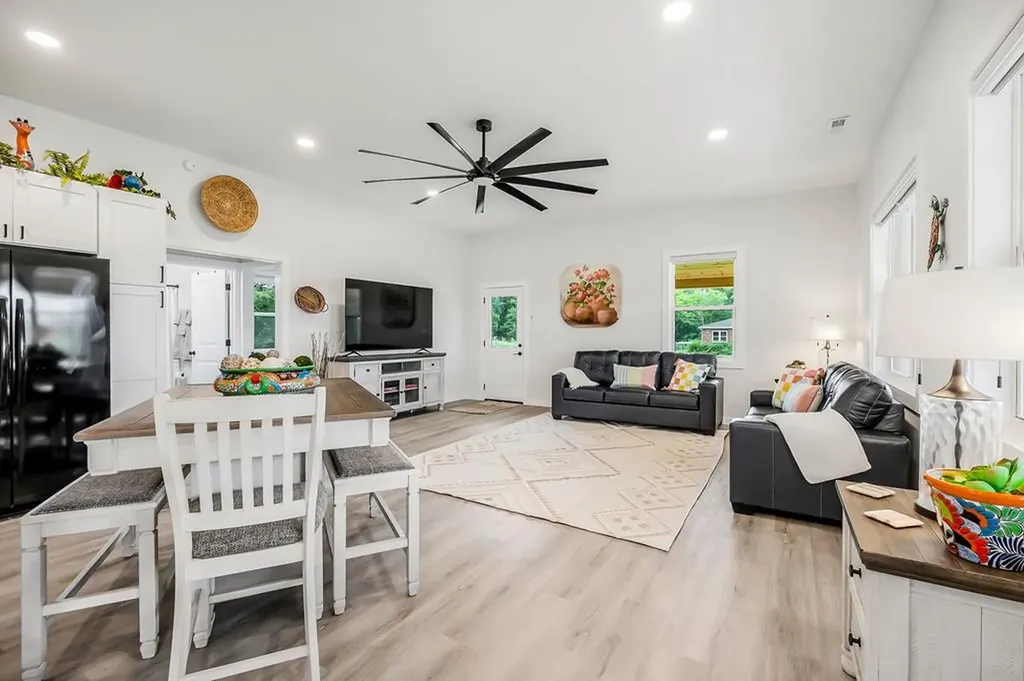 8999 Waterloo Road Cookeville TN 38506