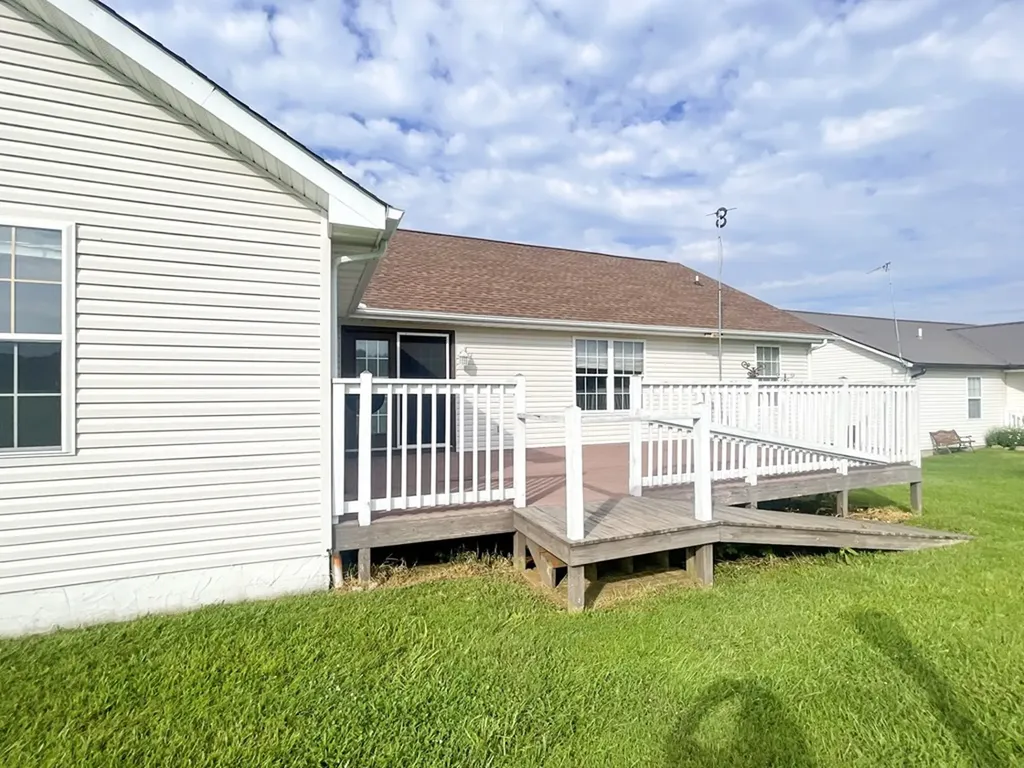 299 Jesse Loop Crossville TN 38555