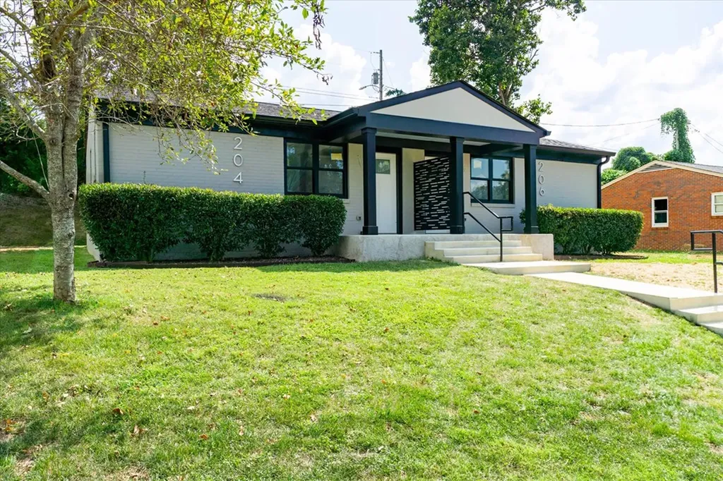 204 Boatman Street Cookeville TN 38501