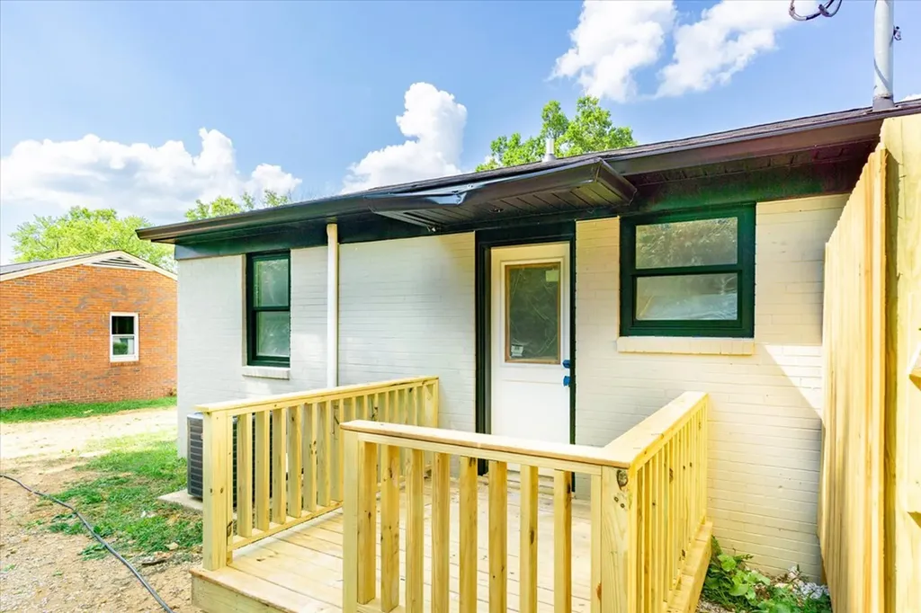 206 Boatman Street Cookeville TN 38501