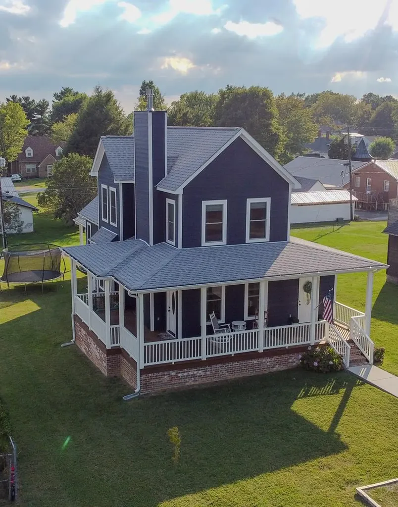 303 West Cleveland Avenue Monterey TN 38574