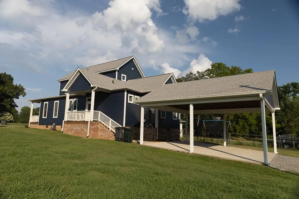 303 West Cleveland Avenue Monterey TN 38574
