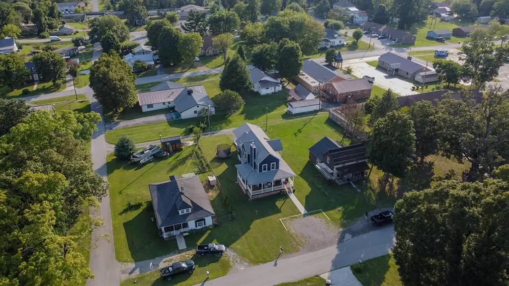 303 West Cleveland Avenue Monterey TN 38574